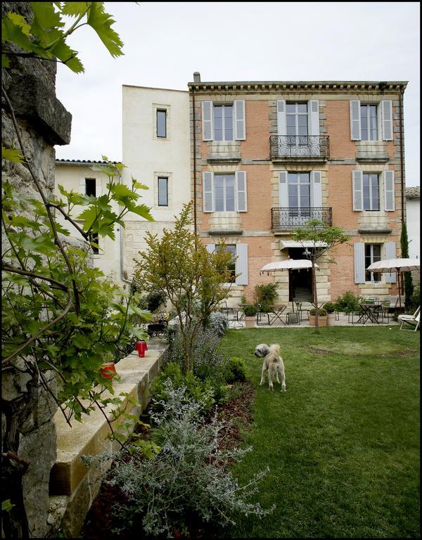 La Maison Rouge D'Uzes B&B Dış mekan fotoğraf